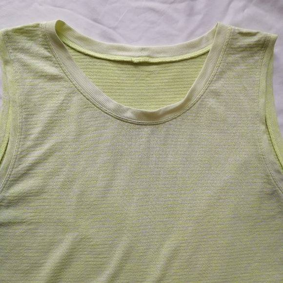 Lululemon Train To Be Tank Ripple Weave Lemon Sorbet Yellow Medium - Picture 10 of 15
